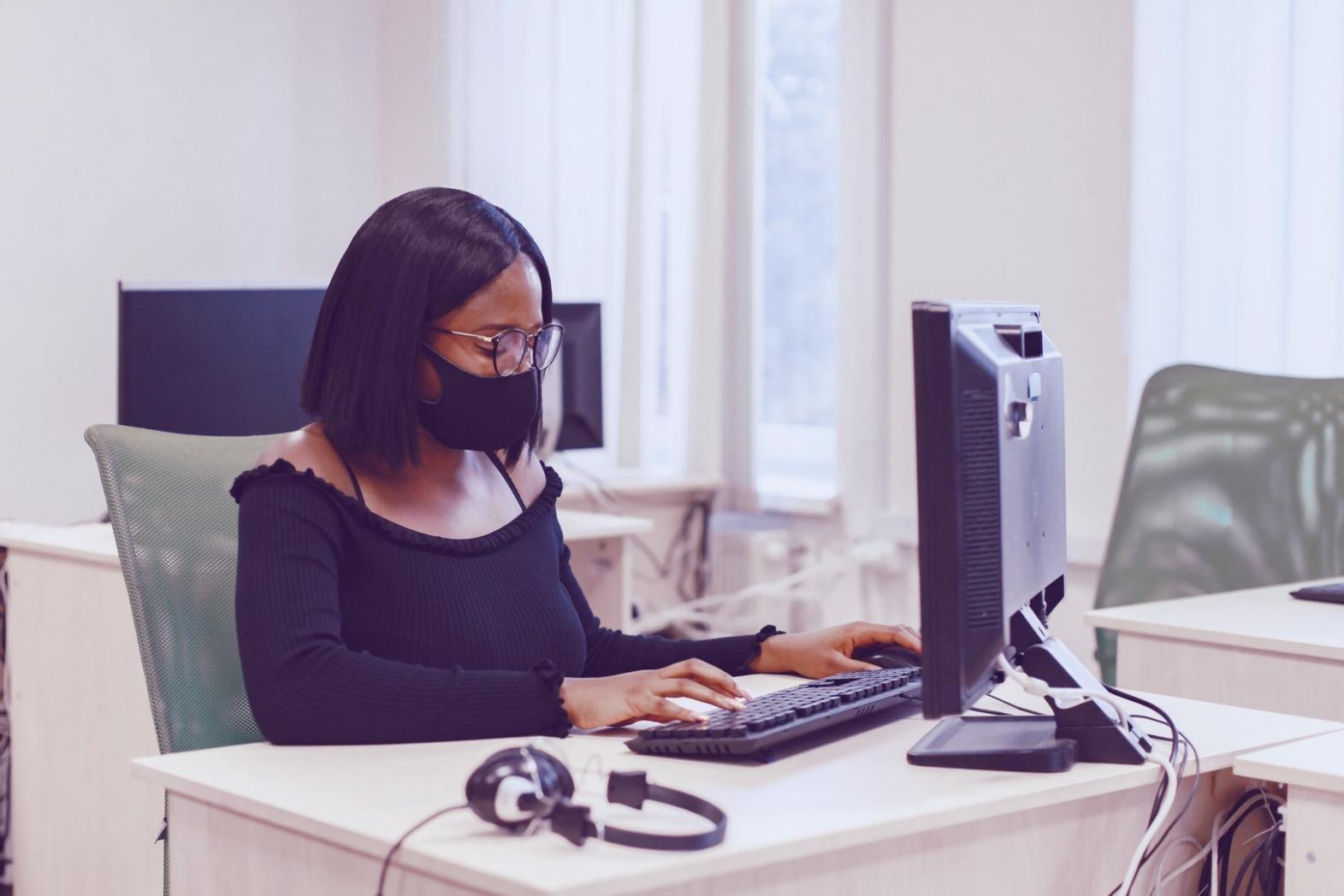 Engaged community of developers discussing code optimization strategies